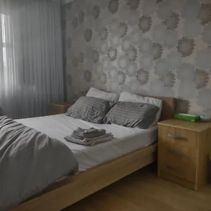 https://quiet-and-peaceful-room-with-bunk-bed-and-large-patio.cambridgehotelsuk.com